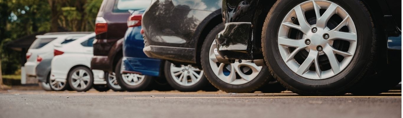 Parken, &copy; Adrian Stoicer