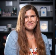 Tiffany, &copy; Raphael Plentl &amp; Florian Wallisch 