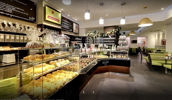 Delicacies from the display case!, © Herwig Gasser GmbH