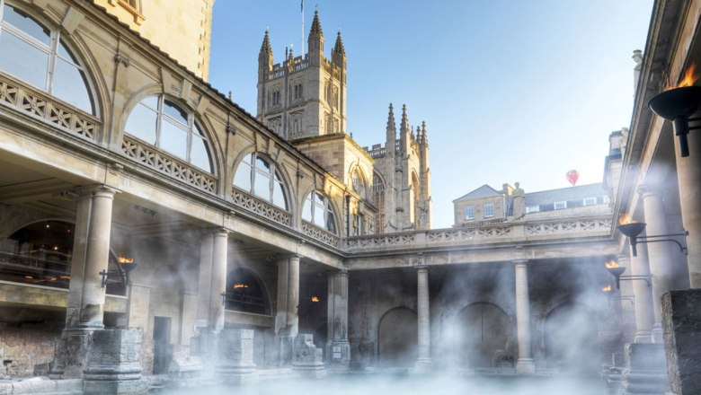 Georgian Spa City, &copy; Bath - England